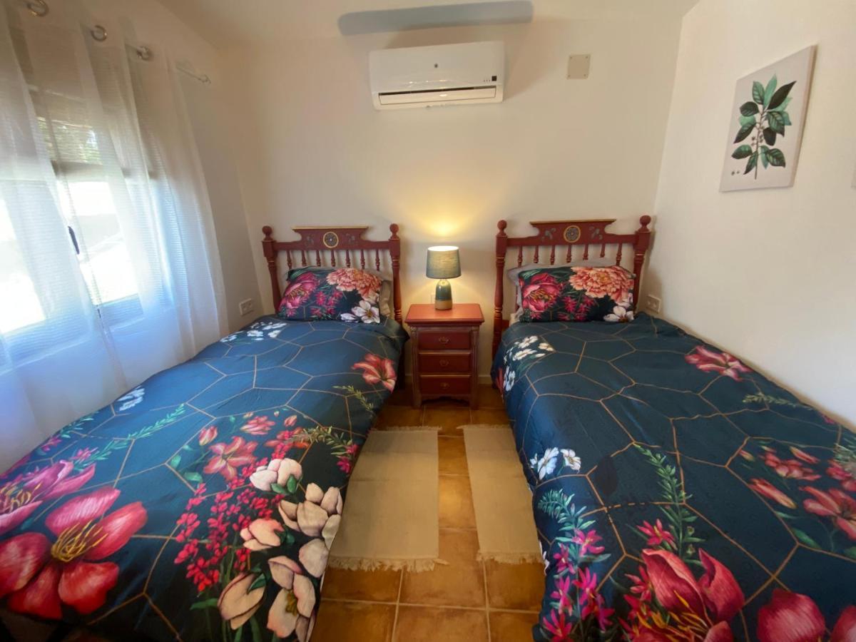 Dragonfly House Spain アンテケラ エクステリア 写真