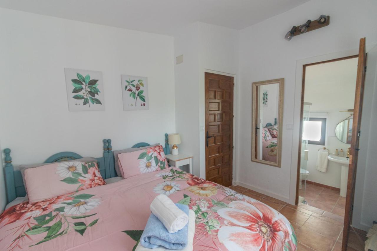 Dragonfly House Spain アンテケラ エクステリア 写真